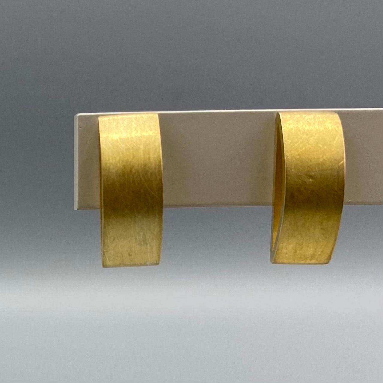 Emma Farquharson Large Curved Gold Plated Studs