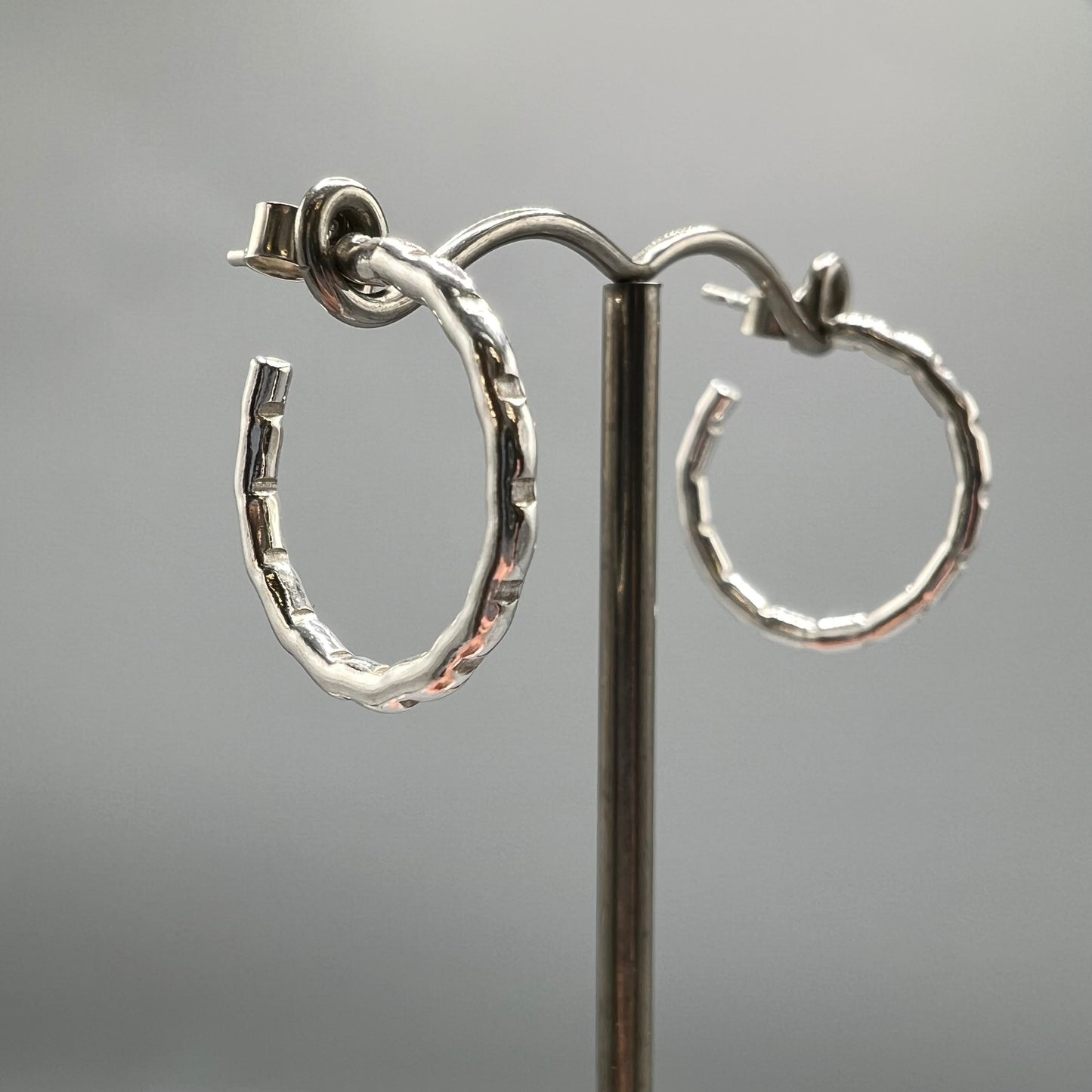 Iona Hall Round Notches Hoops