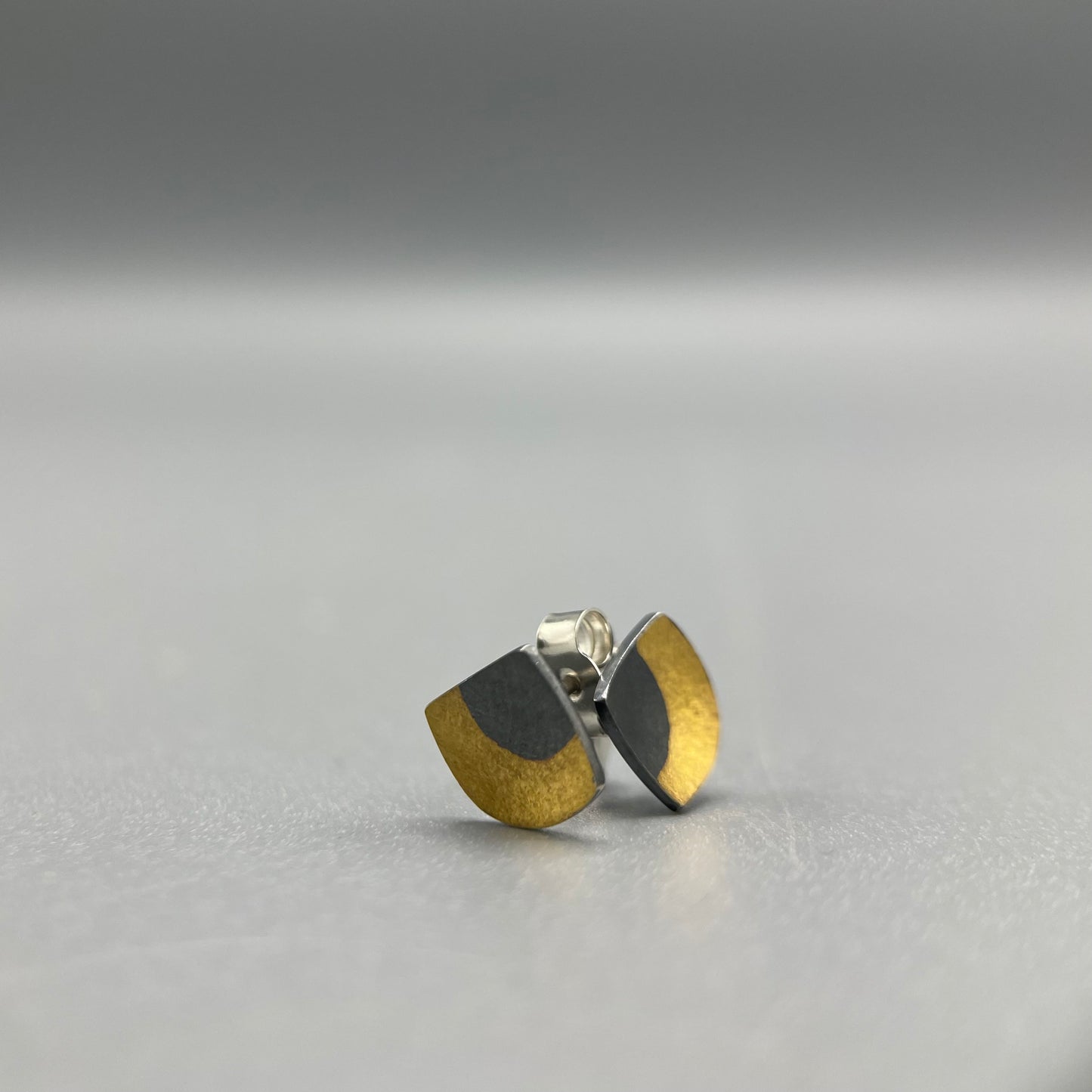 Sandra Elizabeth Silver Scallop Shell Studs