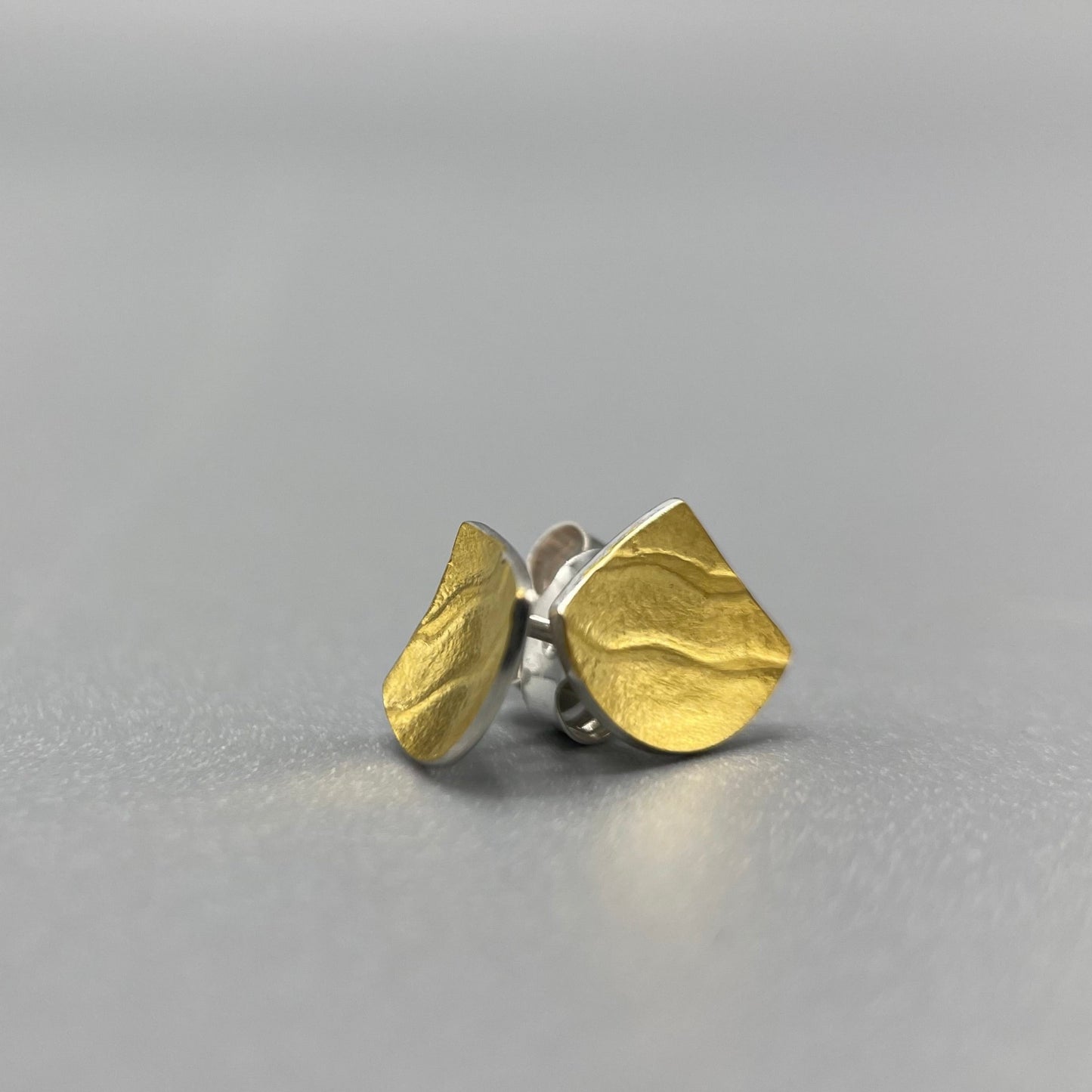 Sandra Elizabeth Silver Scallop Shell Studs