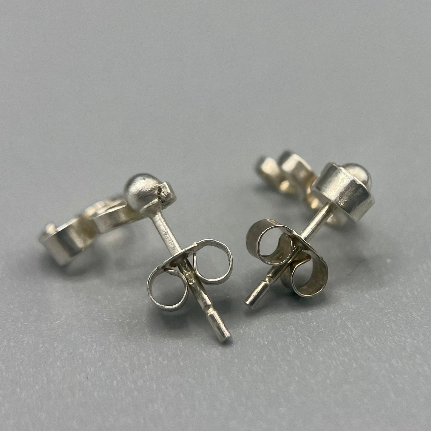 Victoria Sackwild Silver Swirl Studs