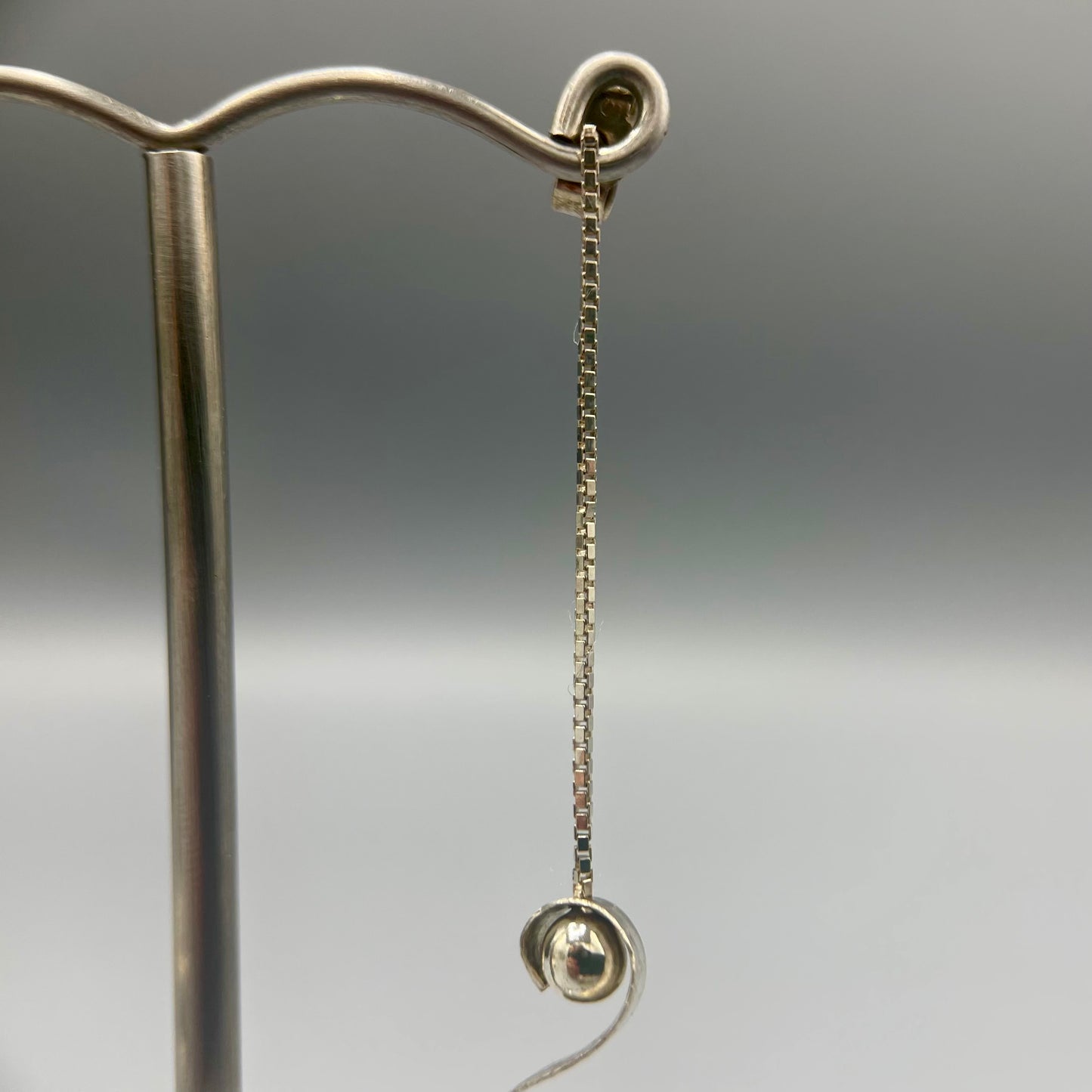 Victoria Sackwild Silver Swirl Long Drops