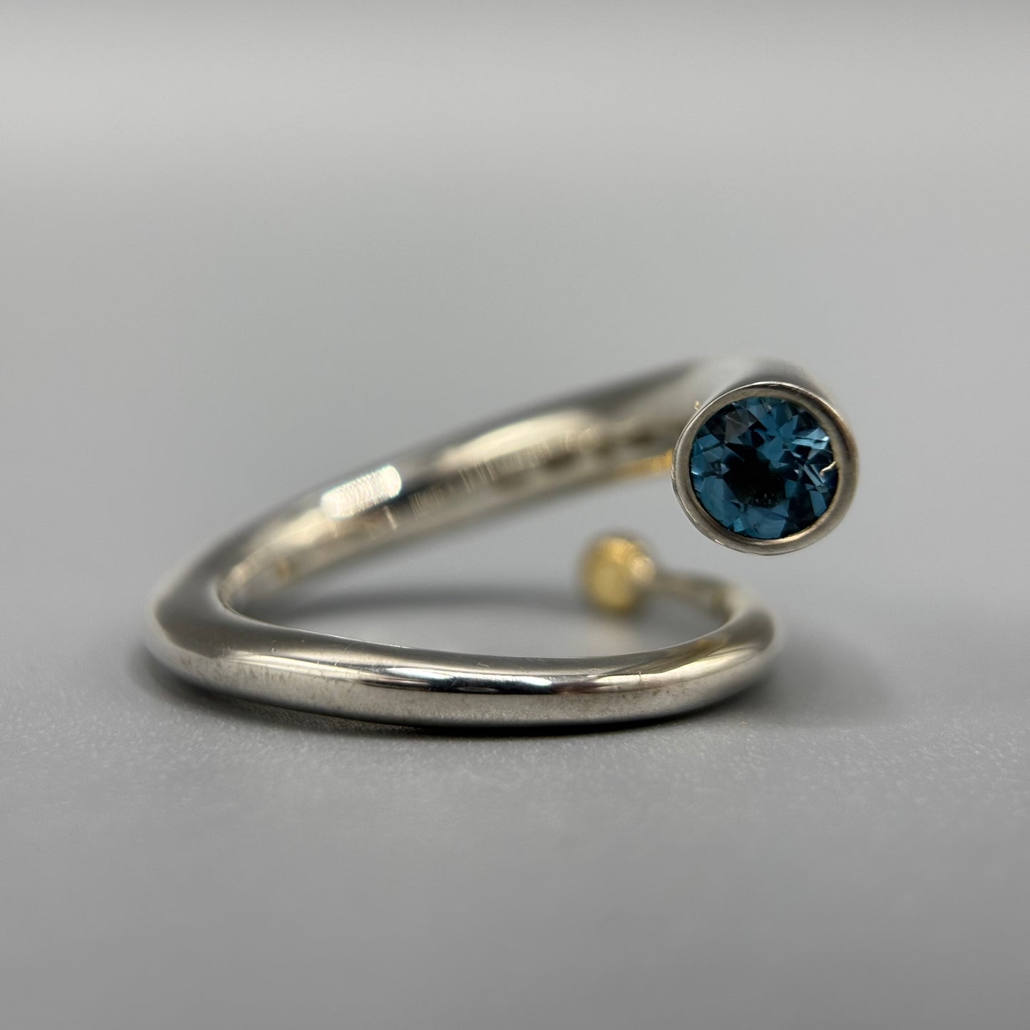 Paul Finch - Silver Spiral Wiggly Ring with 18ct Gold Bead