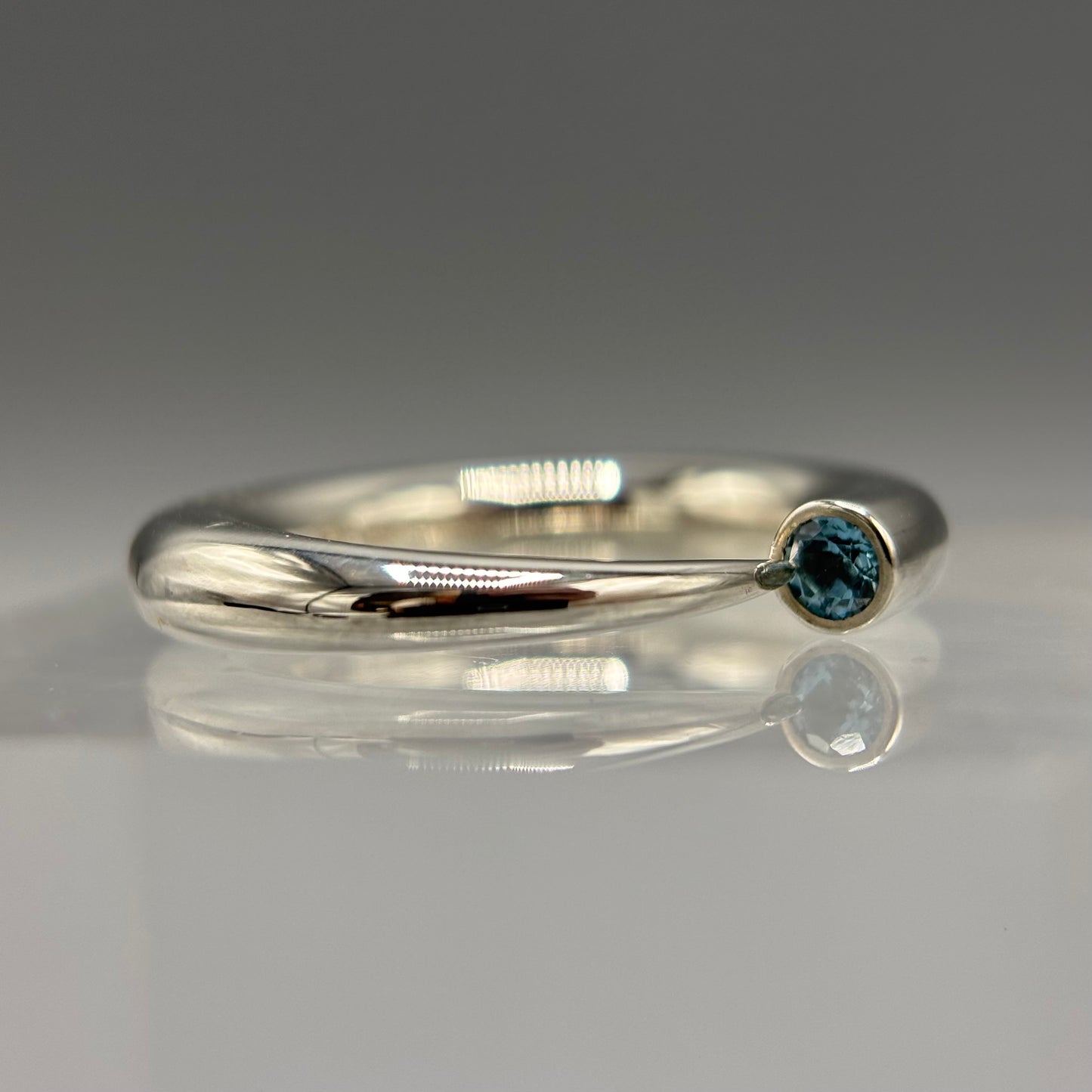 Paul Finch - Tapering Silver Wiggly Ring