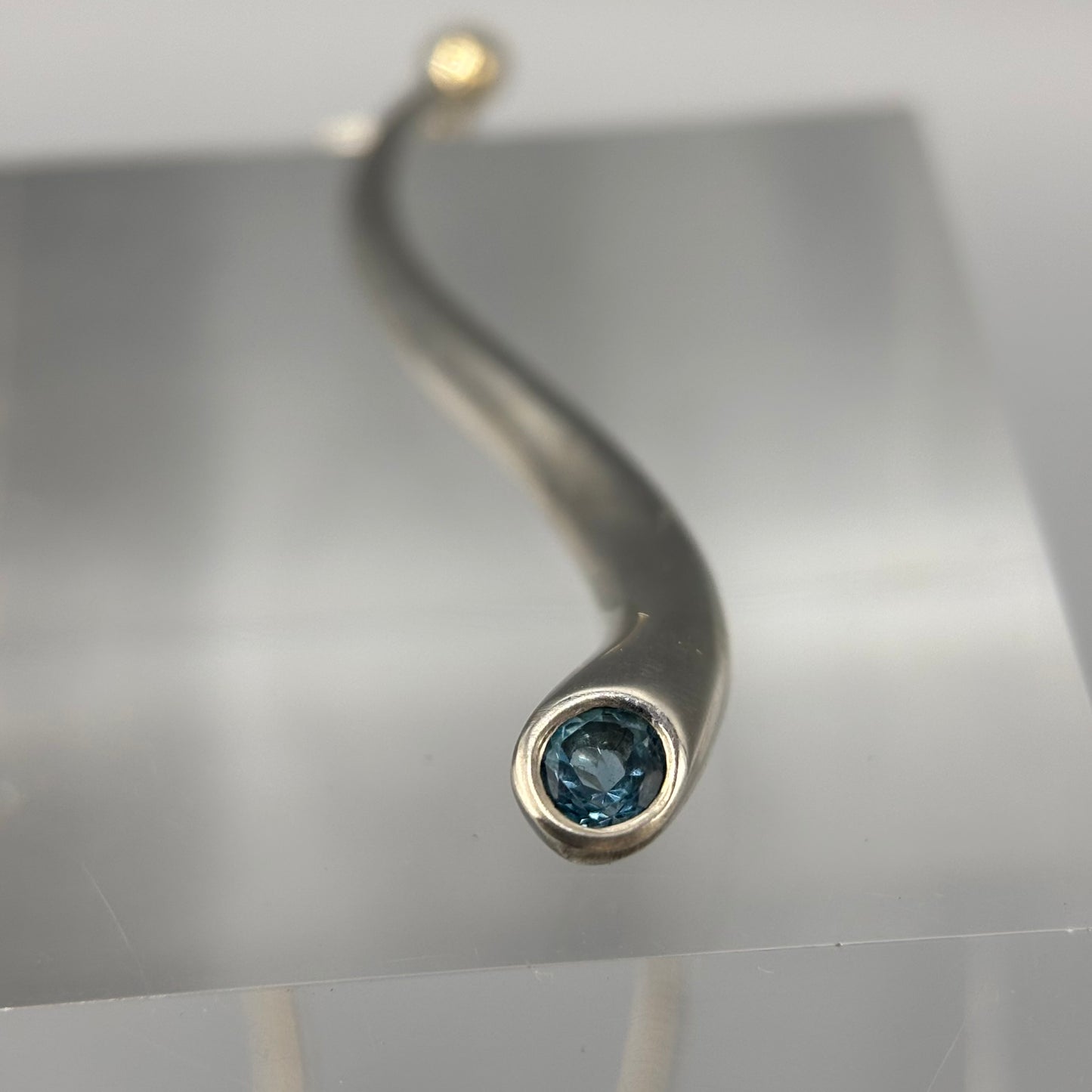 Paul Finch - Curving Silver Pendant with 18ct Gold Bead