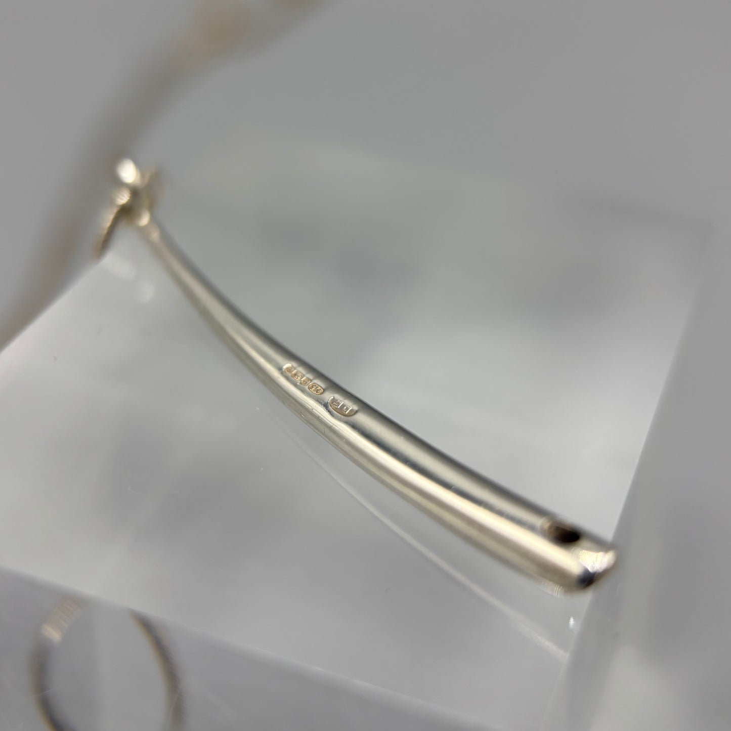 Paul Finch - Long Curved Wiggly Pendant with 18ct Gold Bead