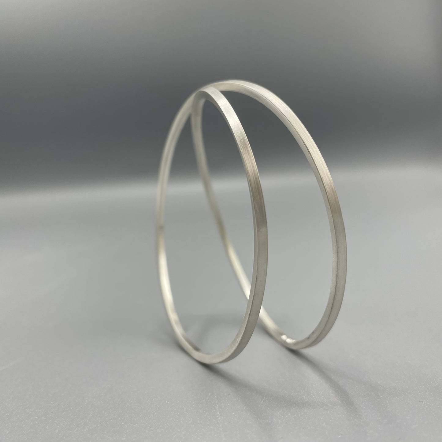 Sarah McCallum Brushed Silver 'Crossover' Bangle - Square Wire