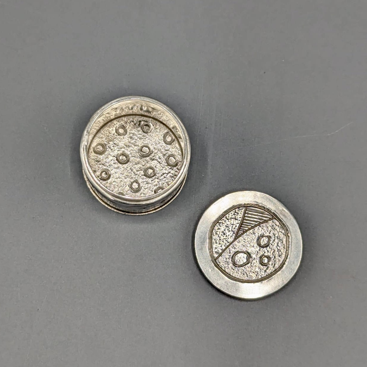 Iona Hall 'Exploring The Sand' Box