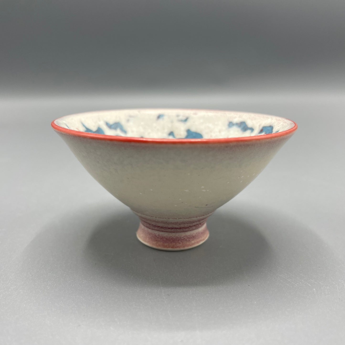 Geoffrey Swindell Small Abstract Bowl - White