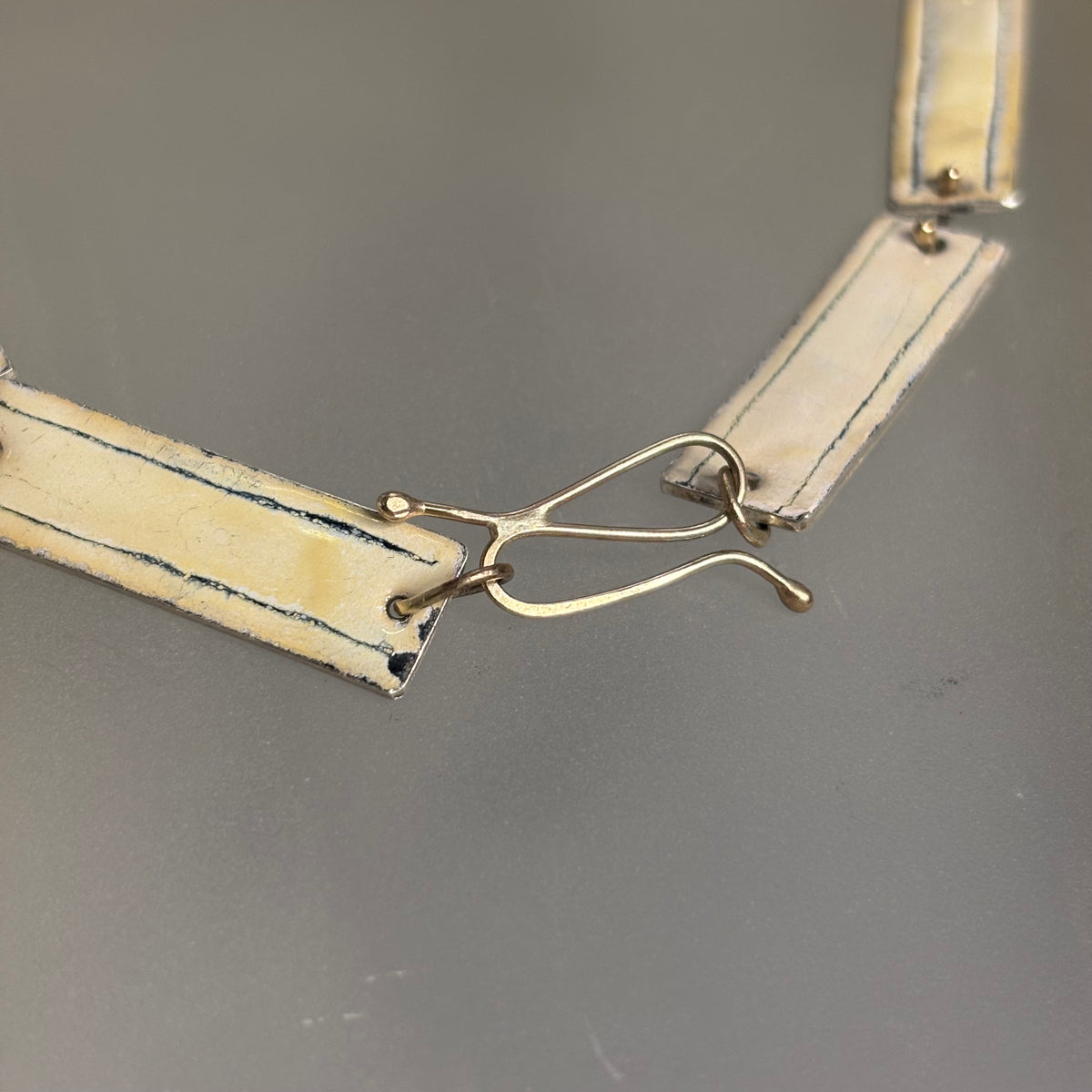 Anthony Feiler - Necklace: Silver and Enamel with 9ct Gold Links