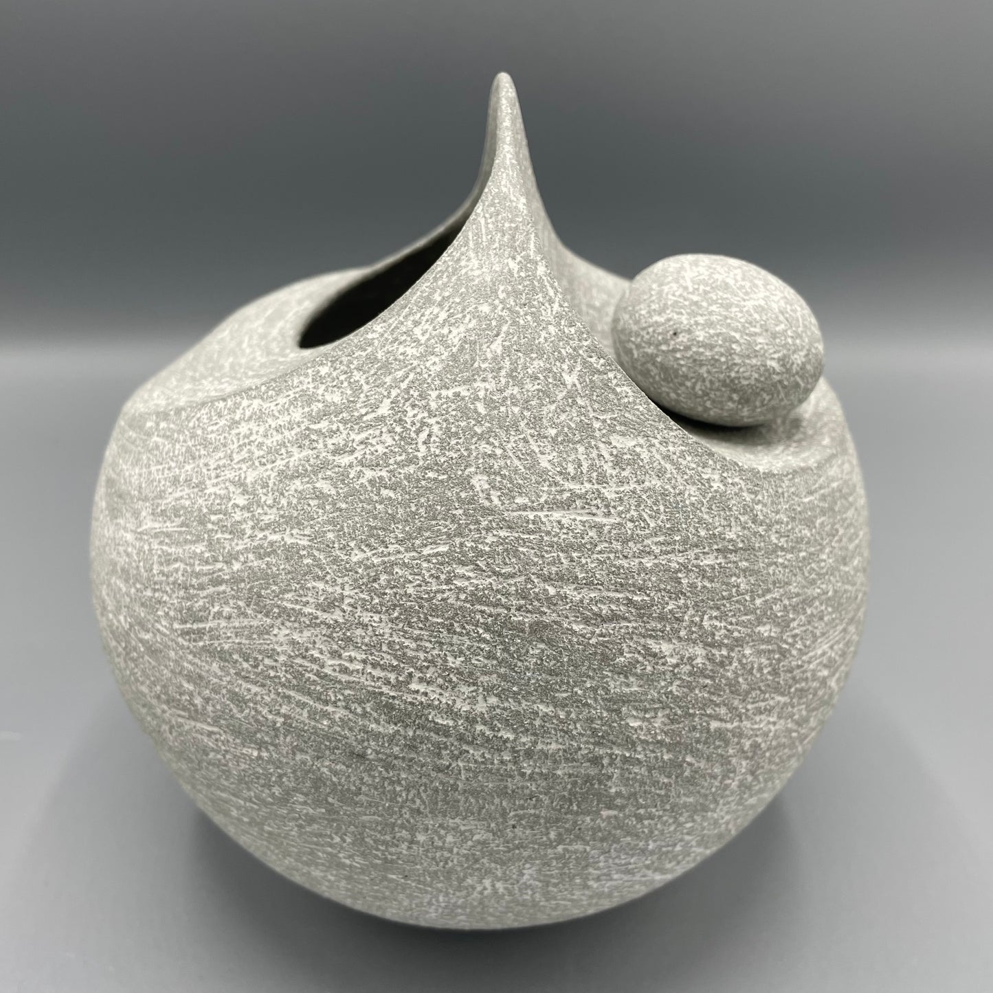 Mitch Pilkington Grey Pebble Vessel