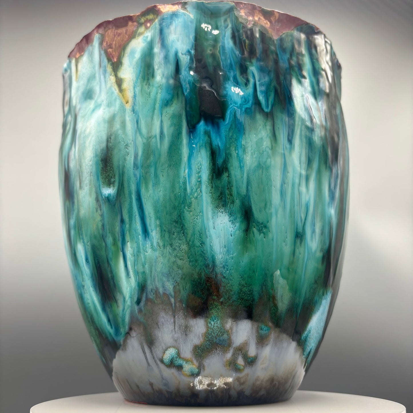 Cruan – Shades of White (Enamelled Copper Vessel)