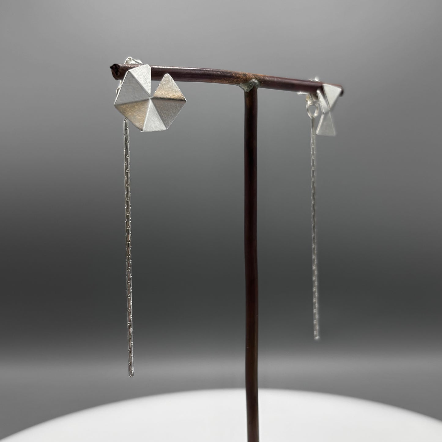 RawObjekt 'Hexagon Drop Earrings' in Silver