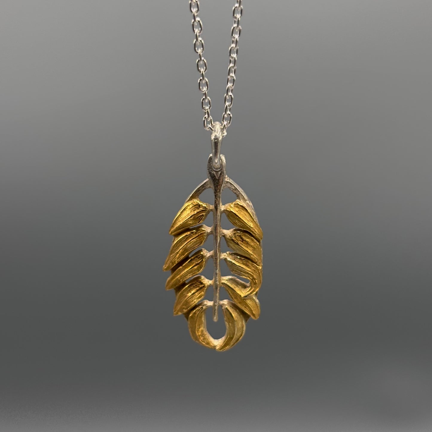 Tim Blades '10 Leaf Pendant'
