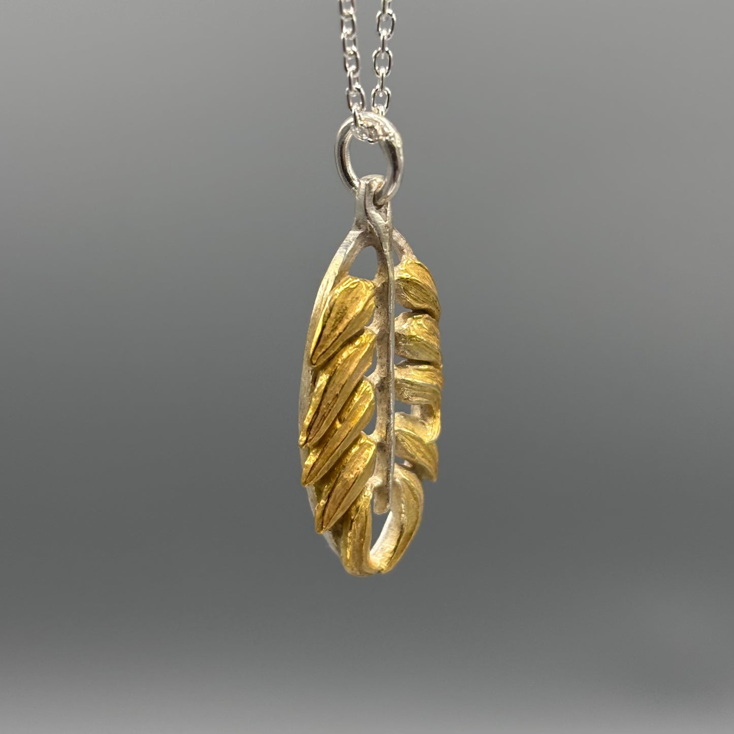 Tim Blades '10 Leaf Pendant'