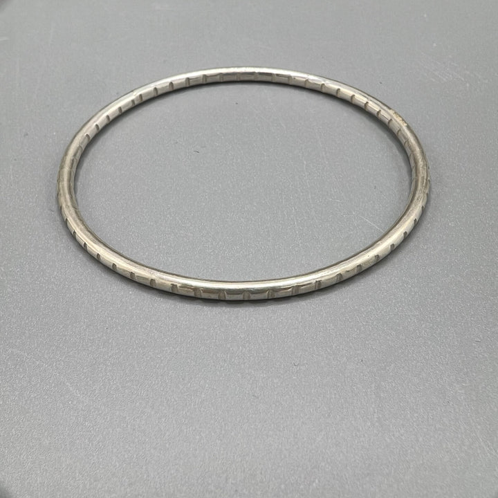 Iona Hall - Notches Bangle (Small)