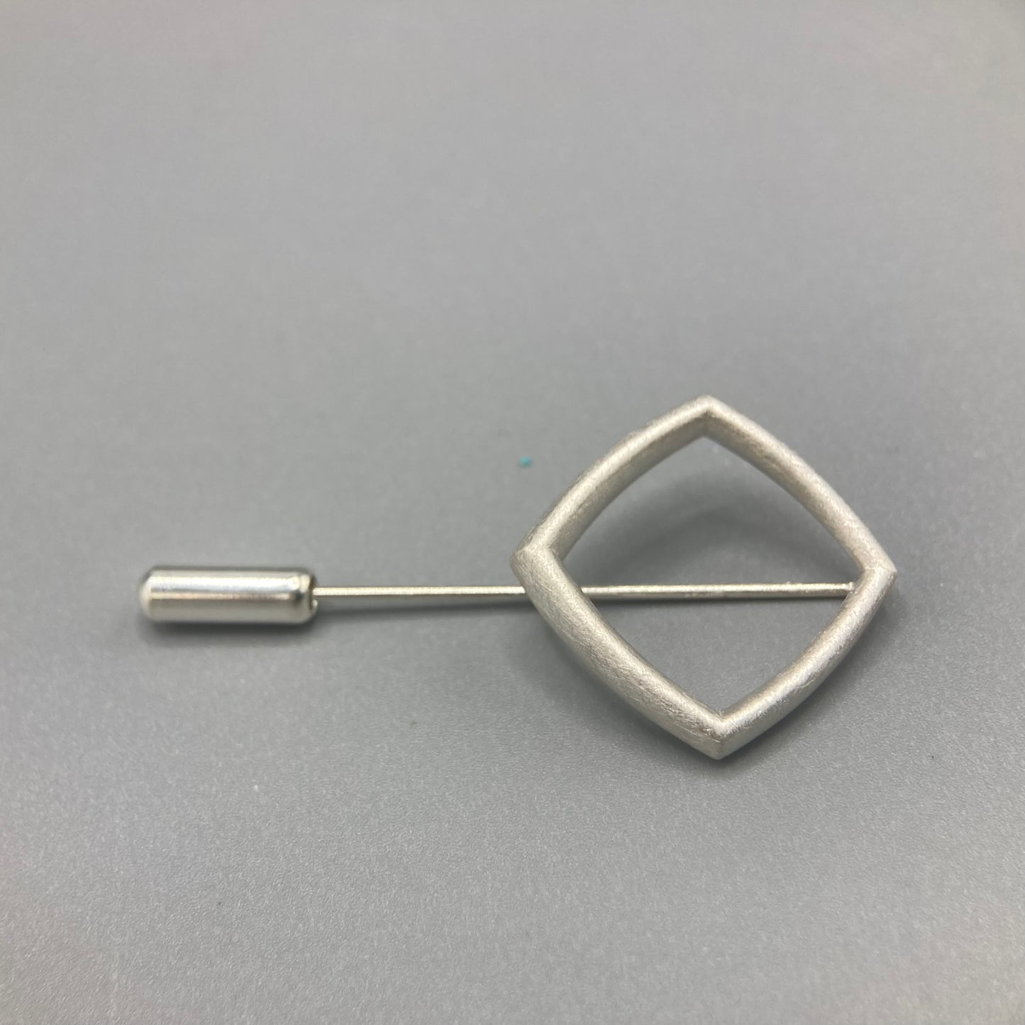 Sheng Zhang 'Curved Curves' Rhombus Pin