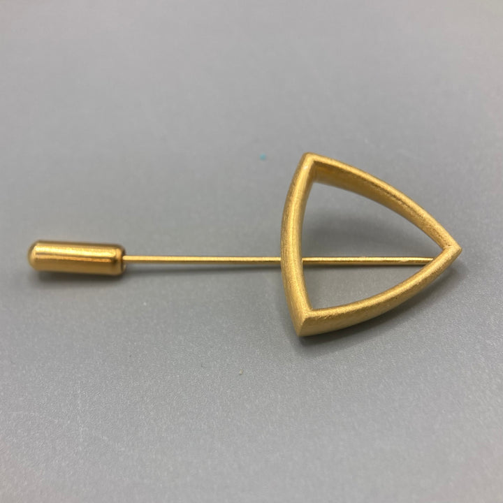Sheng Zhang - 'Curved Curves' Triangle Pin