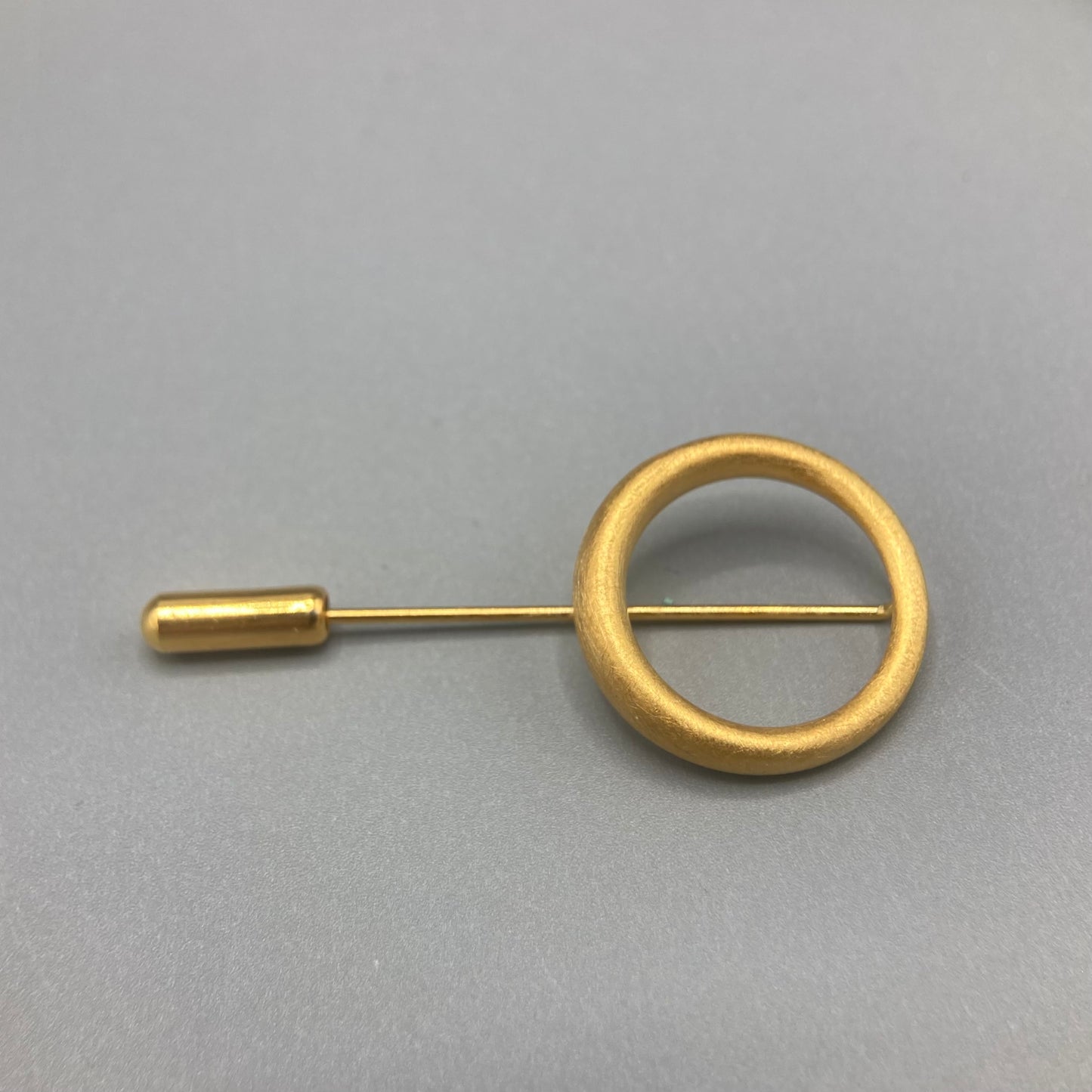 Sheng Zhang 'Curved Curves' Circle Pin