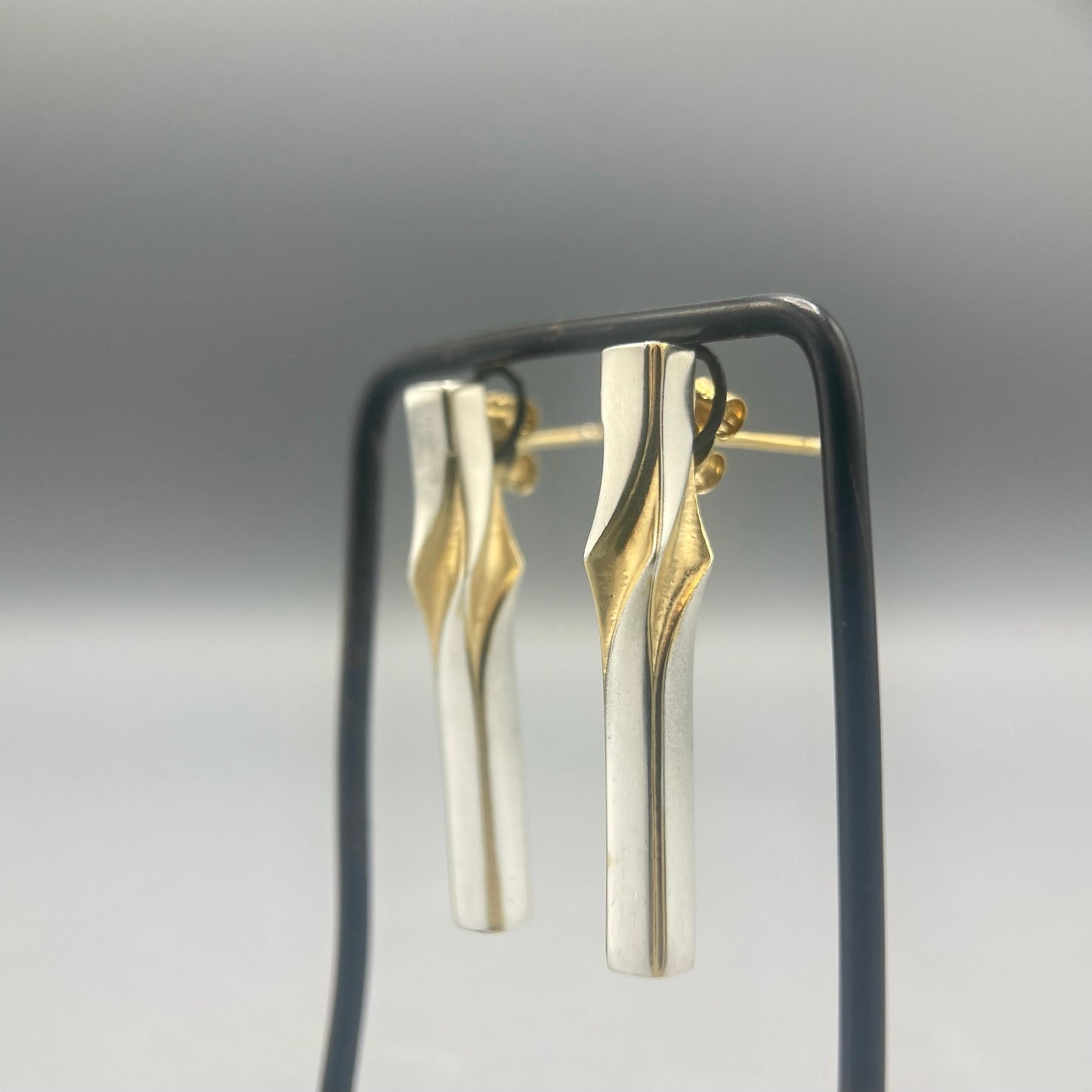 Alice Gow Twist Arch Stud Earrings