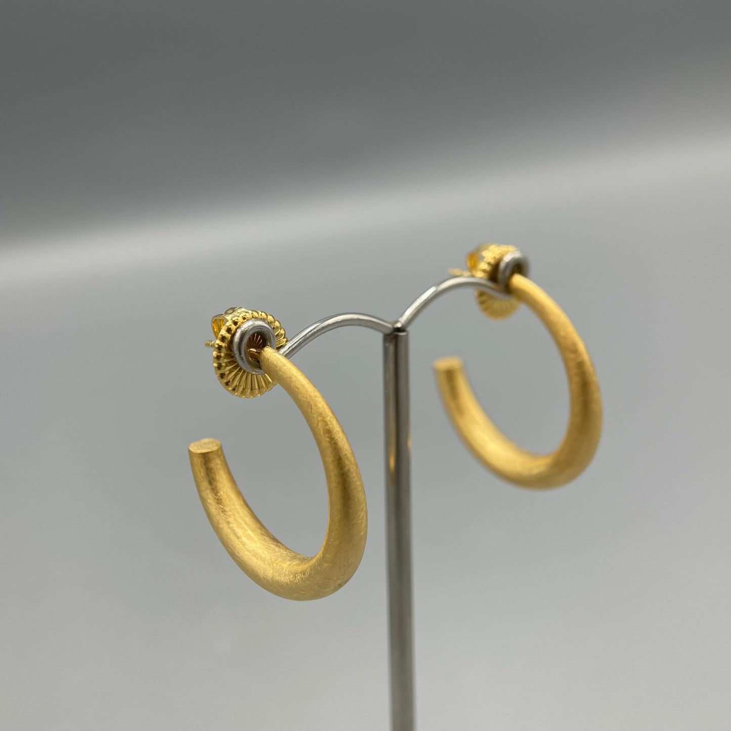 Sheng Zhang 'Curved Curves' Circle Hoop Earrings